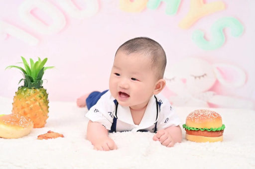 博兴宝宝老是溢奶